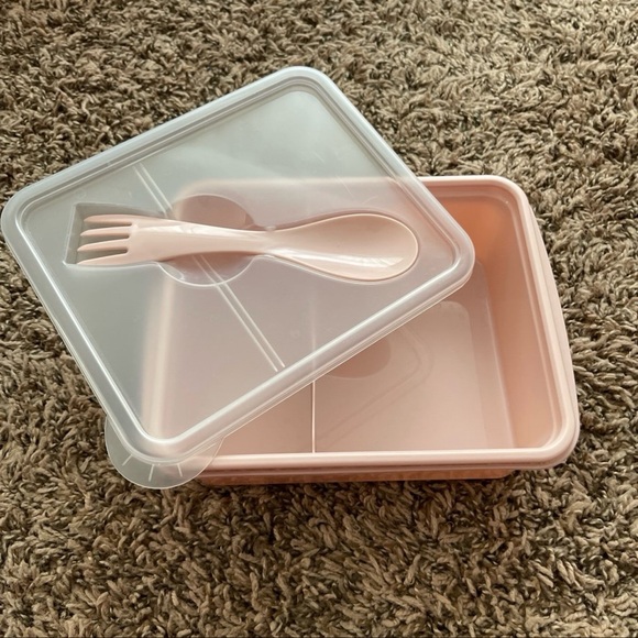 Room Essentials Food Storage - Picture 3 of 4